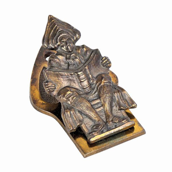 Judd figural letter clip