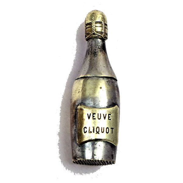 Veuve Cliquot match safe